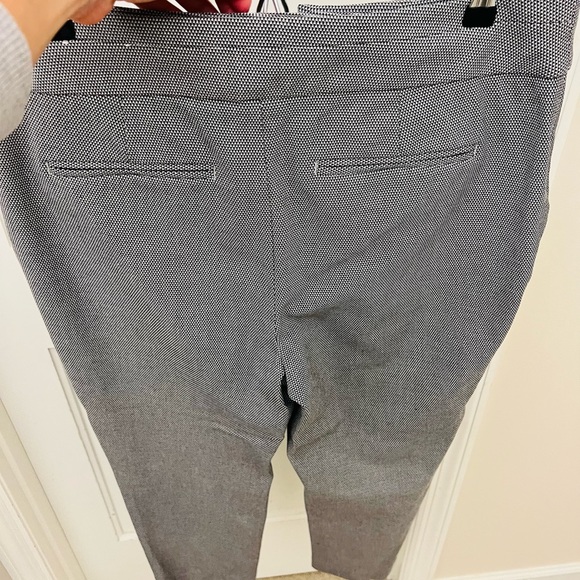 Like new Chico's size 2R cropped pants in black and white - Picture 10 of 10